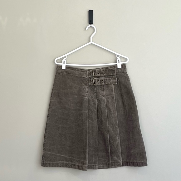 Vero Moda taupe corduroy wrap skirt - Picture 1 of 15